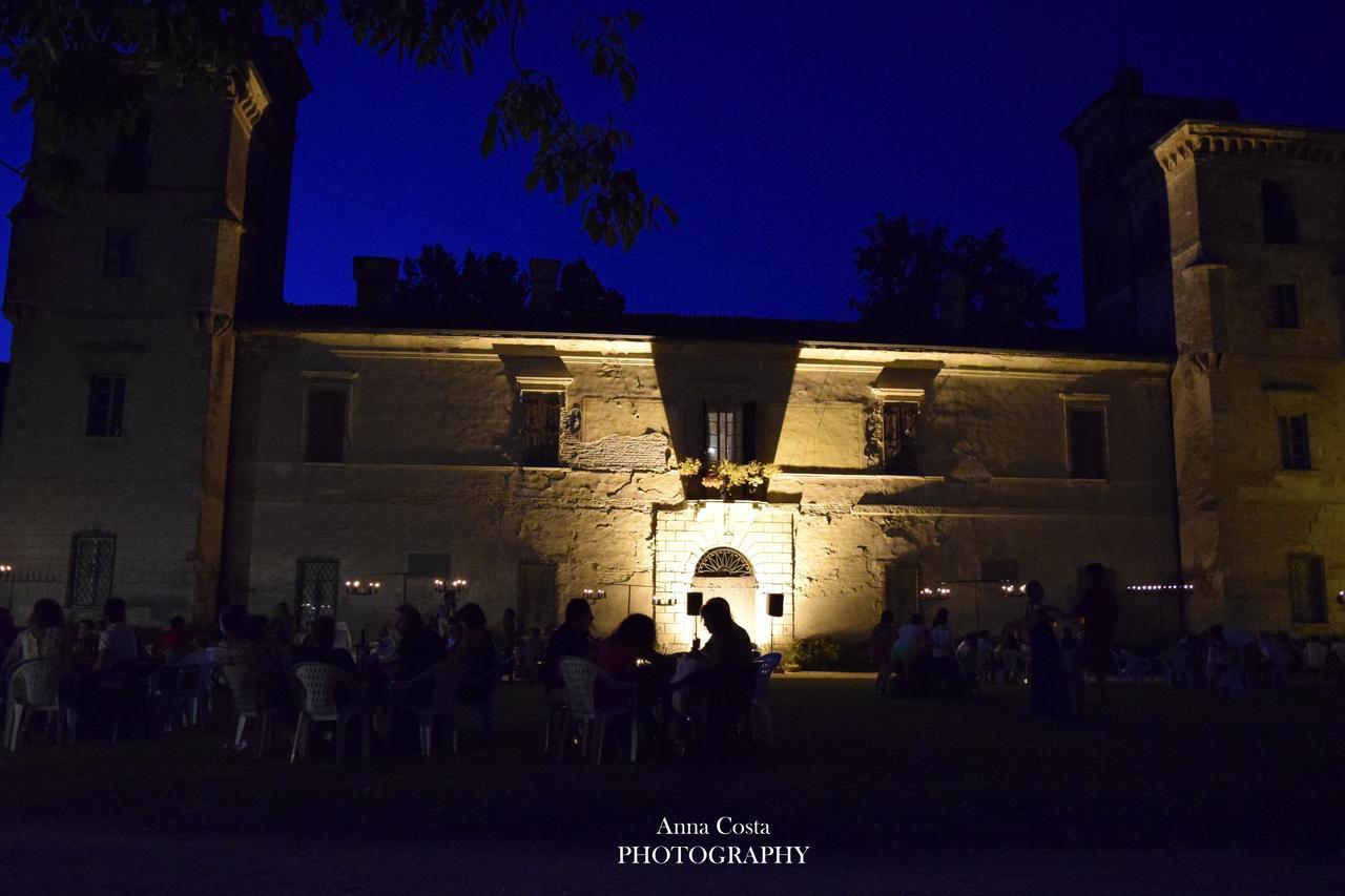 Ostello Castello Mina Della Scala Casteldidone Exterior photo